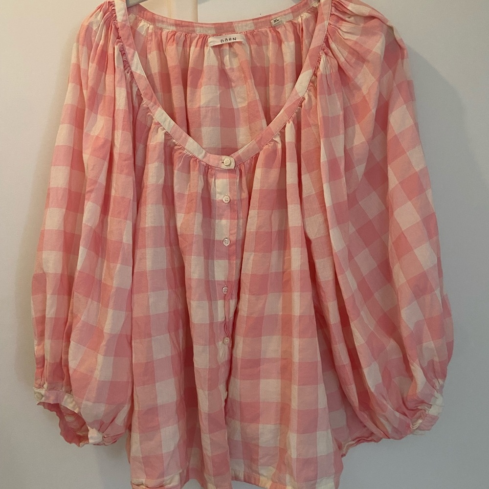 Doen pink gingham top